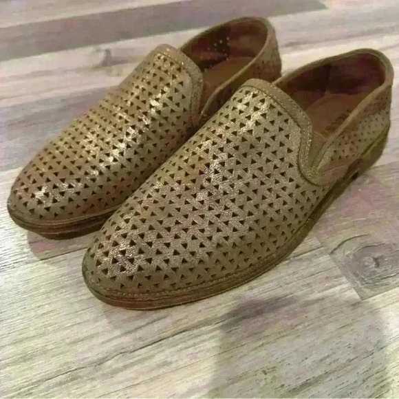 Trask Ali Perforated Loafer in Taupe Suede at Nordstrom Rack, Size 8 NWT - Picture 1 of 5